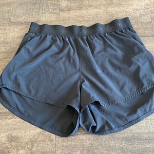 Outdoor voices relay short 3 inch